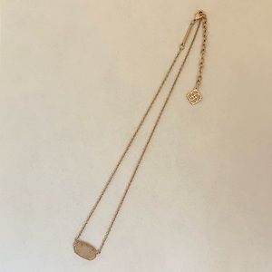 Kendra Scott Elisa Pendant Necklace in Iridescent Dusty